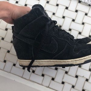 Nike sky hi dunks sneakers